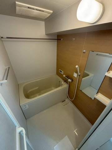 アーバンフラッツ心斎橋の浴室