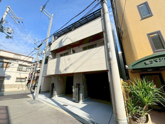 ヴィクトワール・テラス東三国の外観