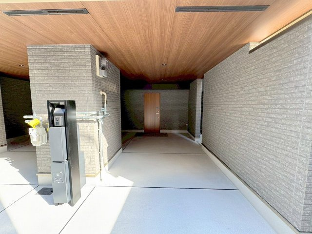 ヴィクトワール・テラス東三国の駐車場