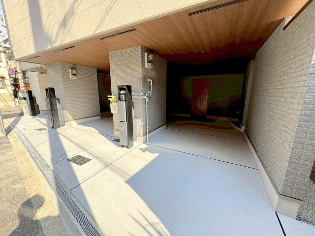 ヴィクトワール・テラス東三国の駐車場