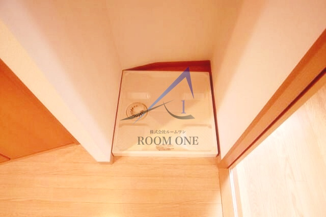 ハイツアルプスの設備|洗濯機置き場です。