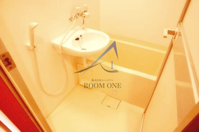 ハイツアルプスの浴室|お風呂です。