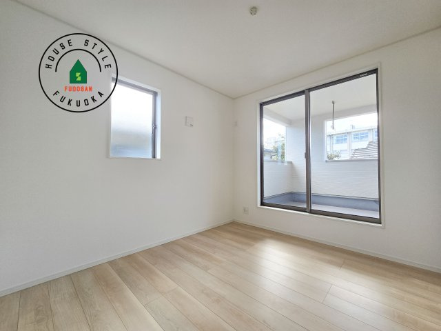 福岡市南区西長住1丁目第4-2棟（1号棟）の洋室|各部屋収納を備えており過ごしやすいお家です！