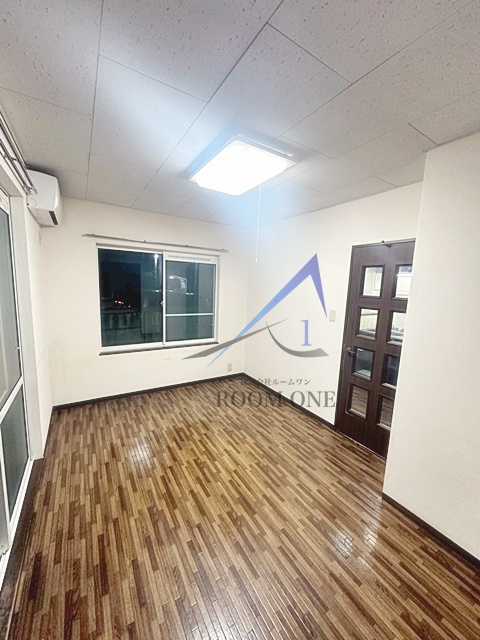 西日暮里ハウスの居間・リビング|洋室のお部屋です。