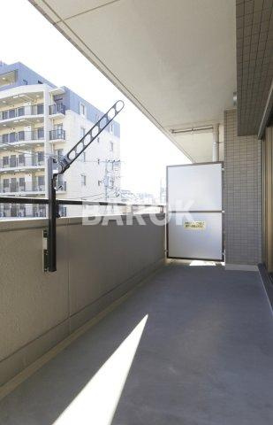 レクシオ志村坂上のバルコニー