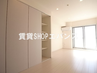  | リブリ・ヴォルペ