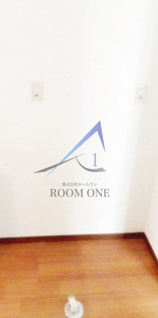 ヴィラ東新宿Ａの設備|洗濯機置き場です。