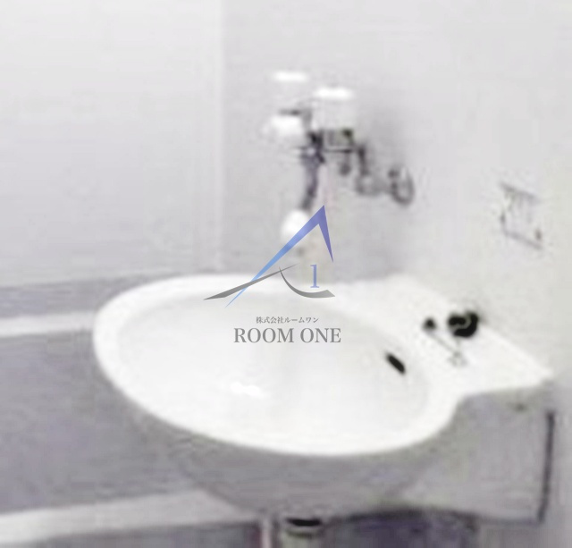 ヴィラ東新宿Ａの洗面所|洗面台です。