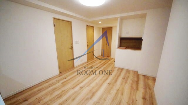 シャトウ中野アネックスの居間・リビング|洋室のお部屋です。