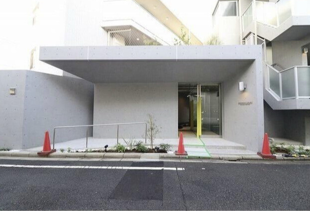 プレディアコート代々木上原の外観