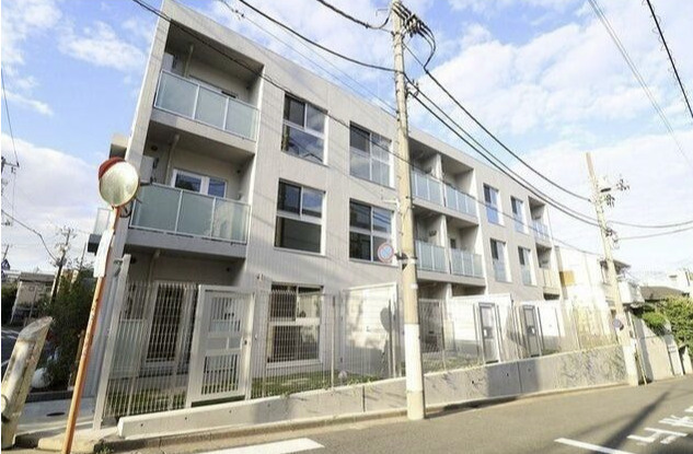 プレディアコート代々木上原の外観