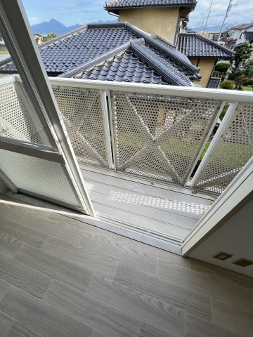 ファミール中島のバルコニー