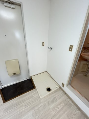 ファミール中島の洗面所