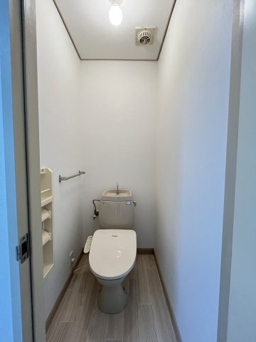 ファミール中島のトイレ