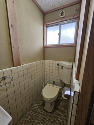 【トイレ】 | 倉吉市関金町関金宿中古戸建て