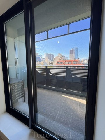 六本木グランドタワーレジデンスのバルコニー