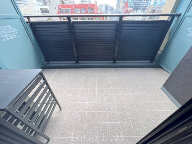 六本木グランドタワーレジデンスのバルコニー