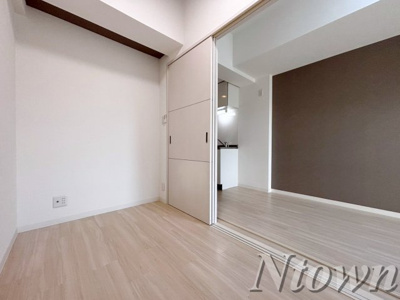 【洋室】 | ポルタニグラ大須 | ゆったりした洋室です