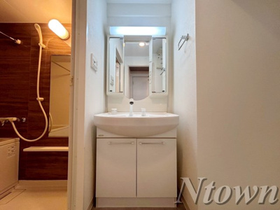 【独立洗面台】 | ポルタニグラ大須 | 独立洗面台で身支度をすべて済ませてしまいましょう