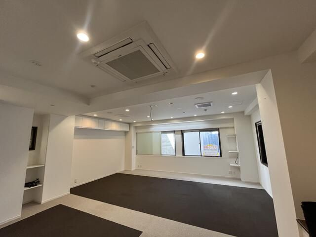 ＨＲＫＫ　Ｂｕｉｌｄｉｎｇの内装