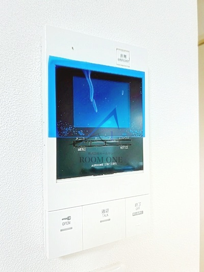 メディボヌールのセキュリティ|モニター付きインターホンです。