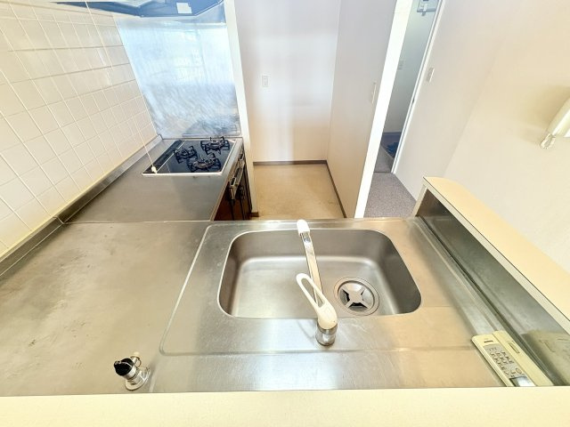 ユニライフ浜松II　中央区西浅田1丁目のキッチン|綺麗に手入れされています。