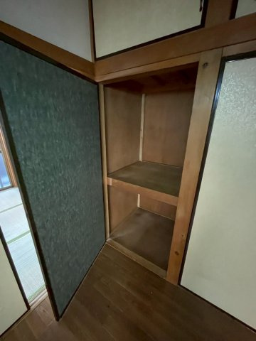 メゾン室野井の収納