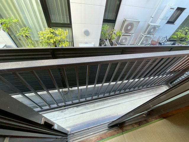 メゾン室野井のバルコニー