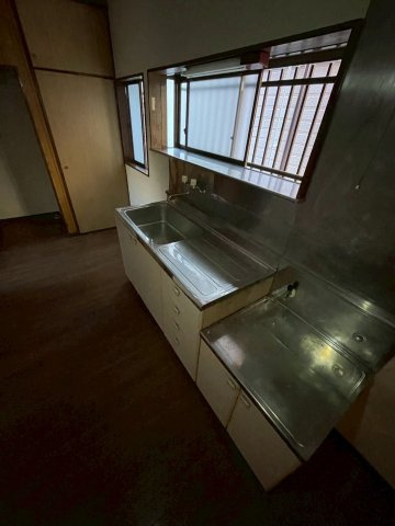 メゾン室野井のキッチン