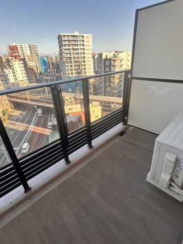 スプランディッド西日暮里のバルコニー