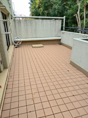 【バルコニー】 | 苦楽園アーバンライフ1号棟 | 広々テラス付。