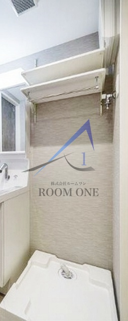 k1 apartmentsの設備|洗濯機置き場です。