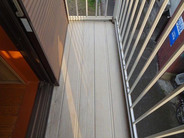 東田荘のバルコニー