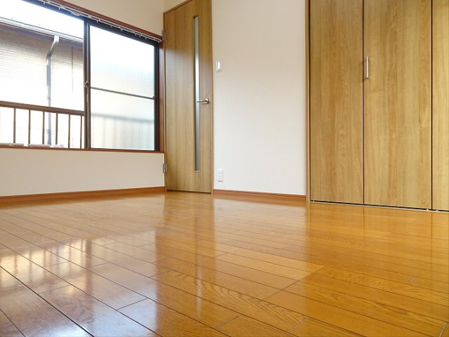 東田荘の居間・リビング