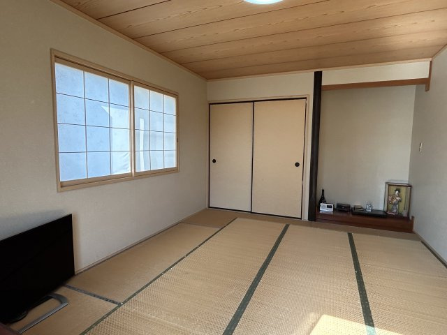 阿南市横見町高川原中古戸建ての和室