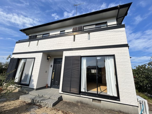 阿南市横見町高川原中古戸建ての外観