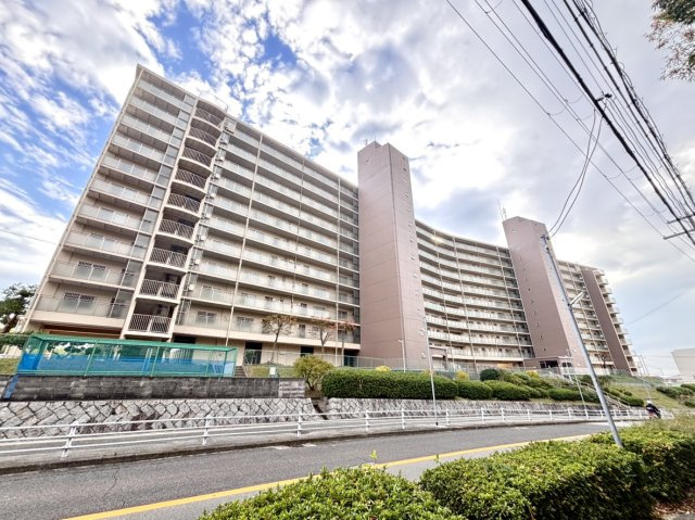 北須磨団地D1棟