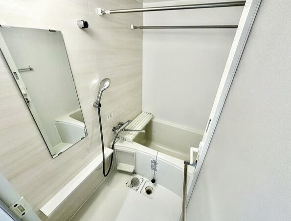 ネオアーバンレジデンス方南町の浴室