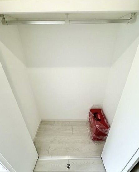 ネオアーバンレジデンス方南町の収納