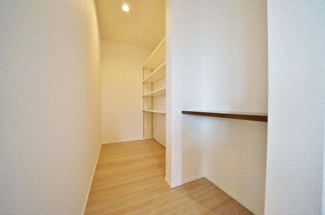 【横浜市保土ケ谷区上菅田町1627-7新築戸建て】★仲介手数料無料★（新井小学校・上菅田中学校）の収納