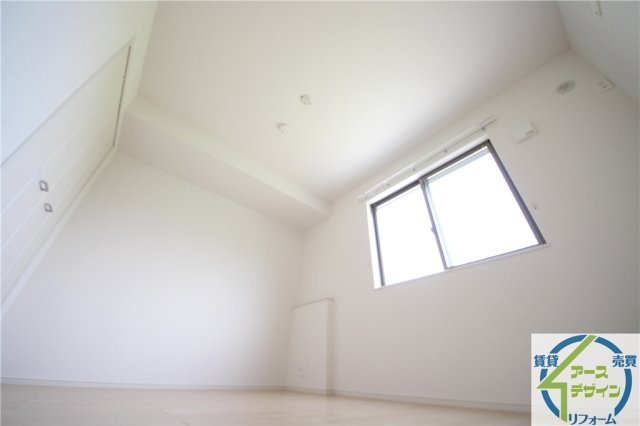 リバーサイド魚住の洋室