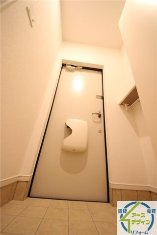 リバーサイド魚住の玄関