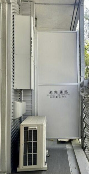 ZOOM都庁前のバルコニー