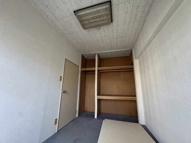 －三丁目不動産-　本庄スカイハイツB棟4階　EV付　内工事の内装