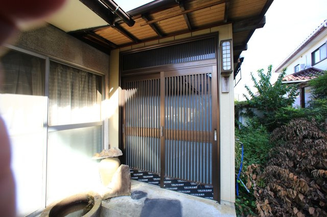 群馬県高崎市井野町 一戸建ての玄関