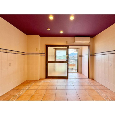 【居間・リビング】 | 洋室