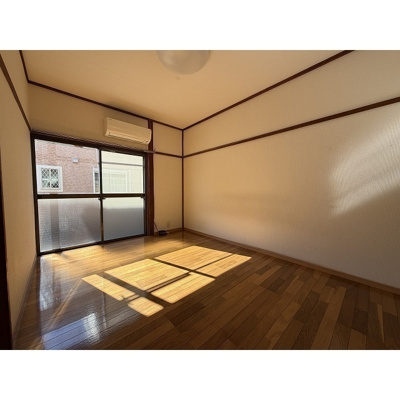 【居間・リビング】