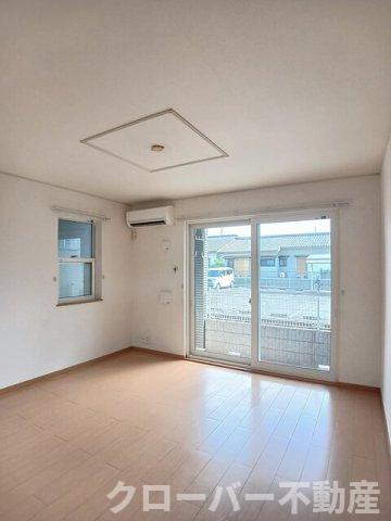 グラスランドレジデンスＪの居間・リビング