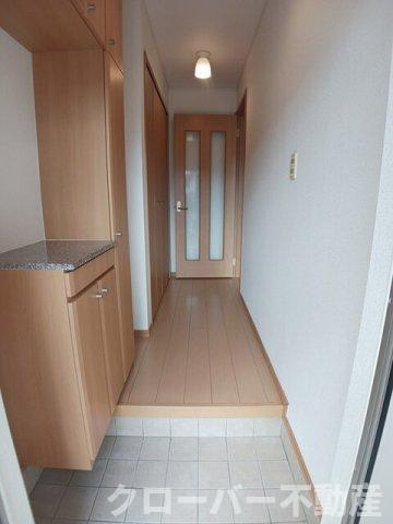 グラスランドレジデンスＪの玄関