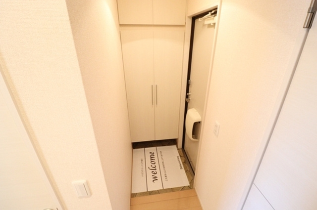 フリージアＭのその他|雨の日も安心室内物干し